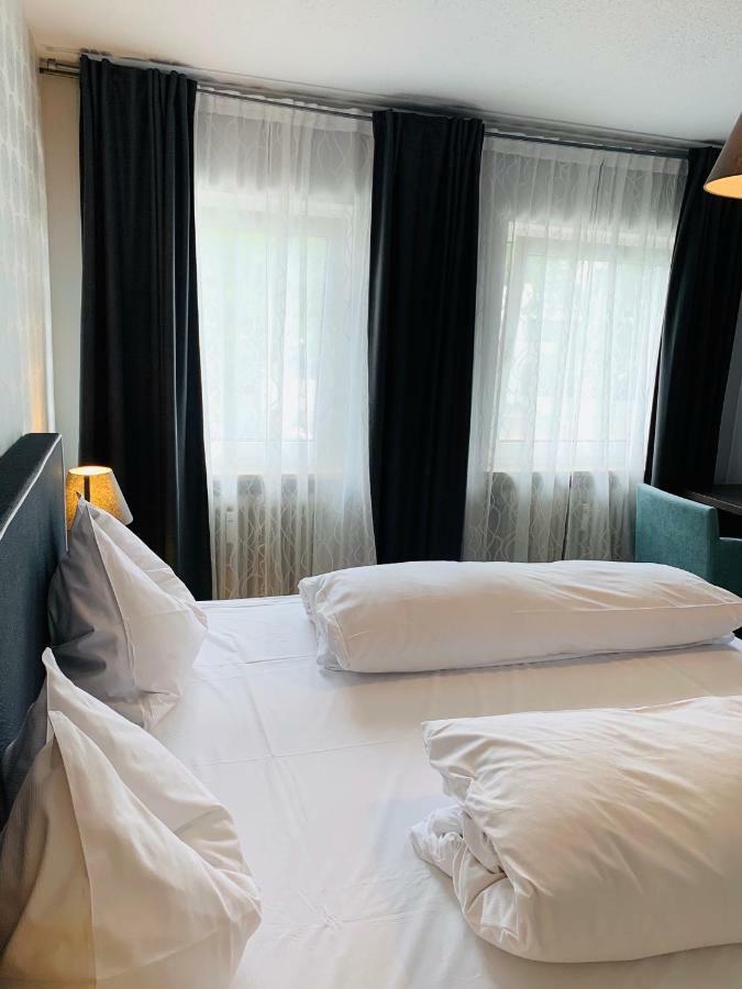 Akropolis Hotel Neurenberg Buitenkant foto