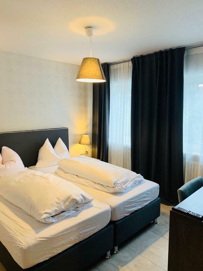 Akropolis Hotel Neurenberg Buitenkant foto